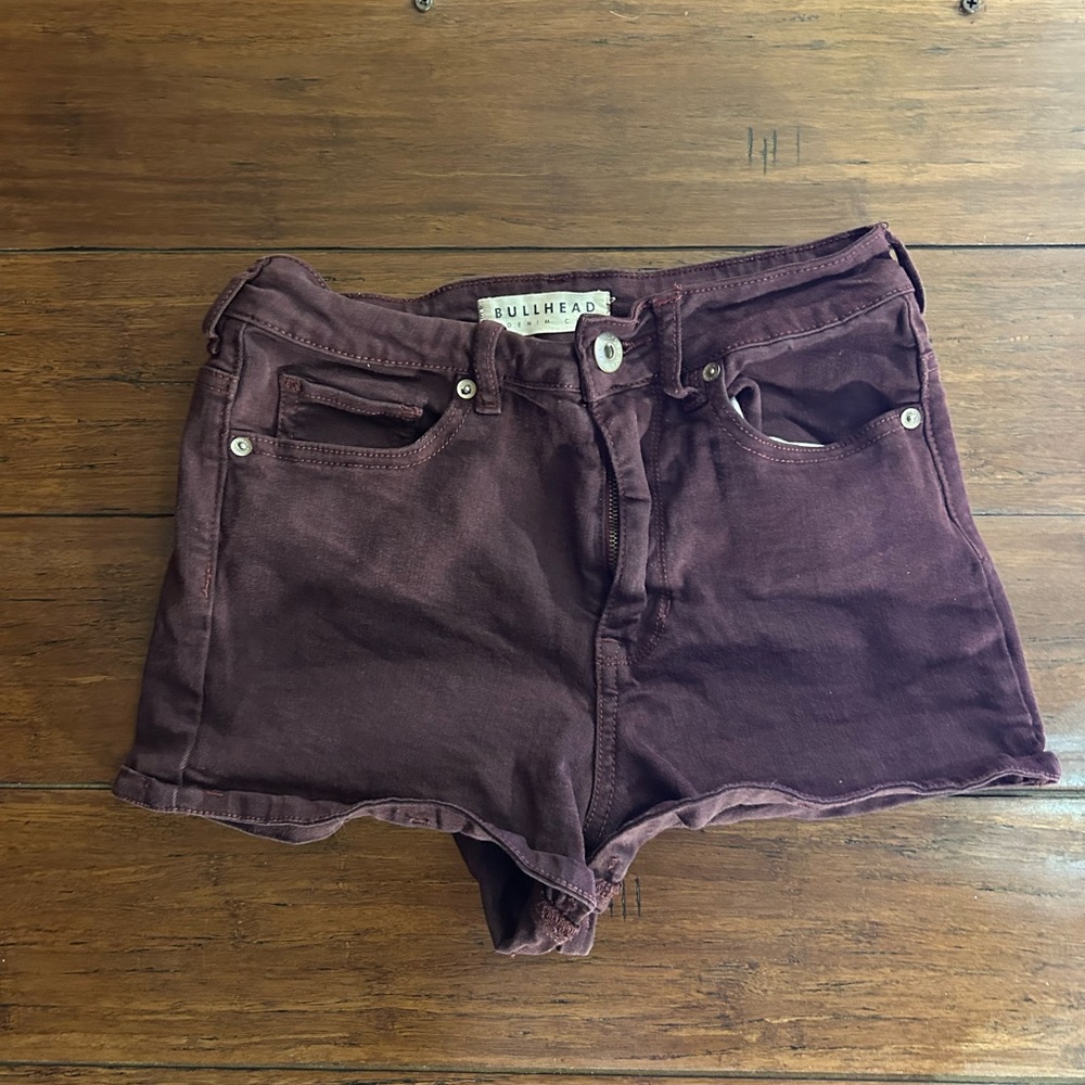 Bullhead Women's maroon shorts
